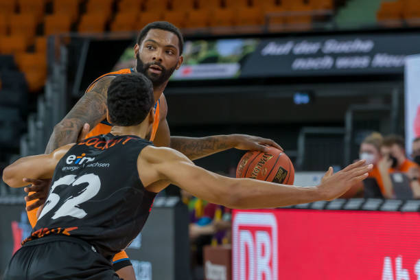 交易引发了 交易引发了