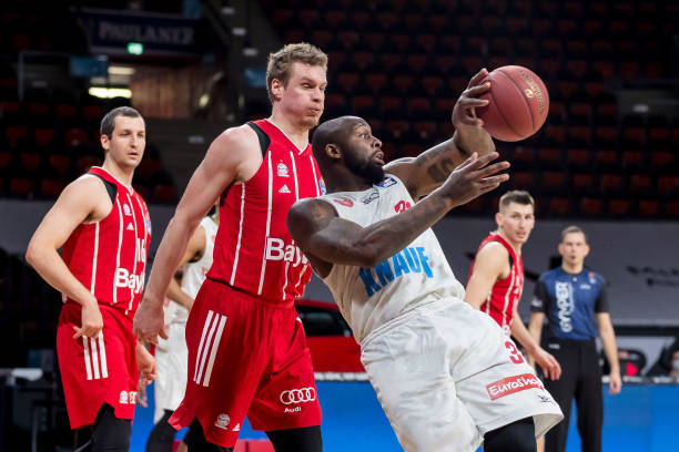 极具威胁的 极具威胁的