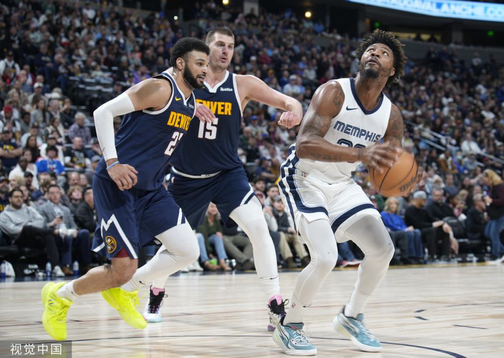 在这个阵容 在这个阵容