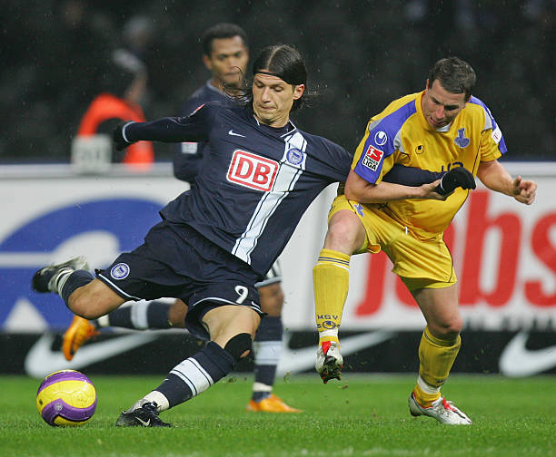 此场比赛中 此场比赛中