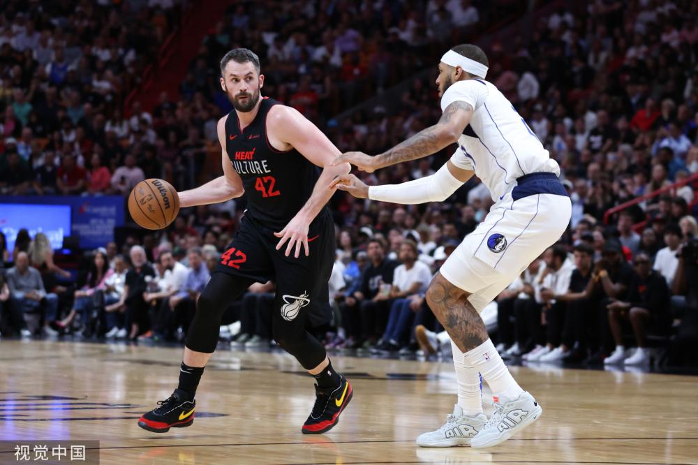 赛后演出 赛后演出